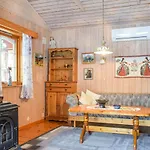 3 Bedroom Cozy Home In Olensvag * Vaka